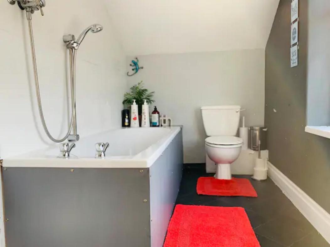 Bamber House - Large Modern Home & Perfect Location Blackpool Kültér fotó